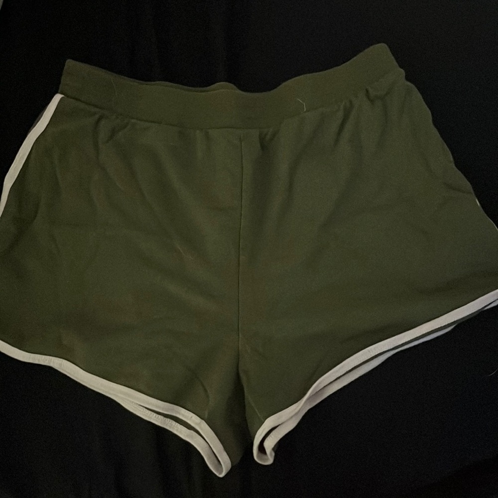 Army green everyday shorts